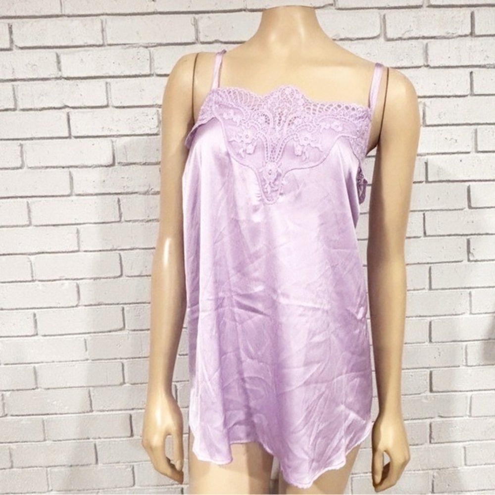 Lavender Lace Trim Camisole‎